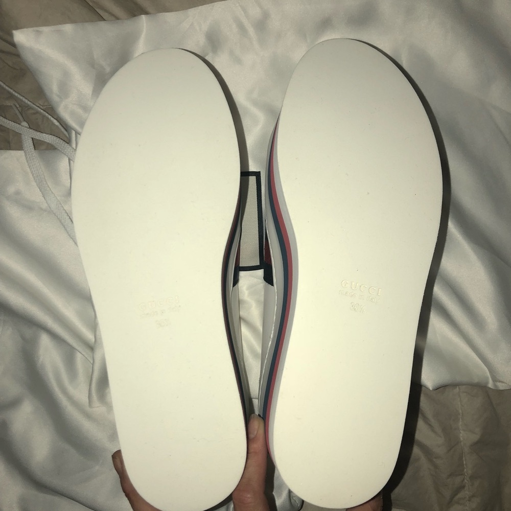 Never-worn GUCCI leather platforms - Picture 3 of 4